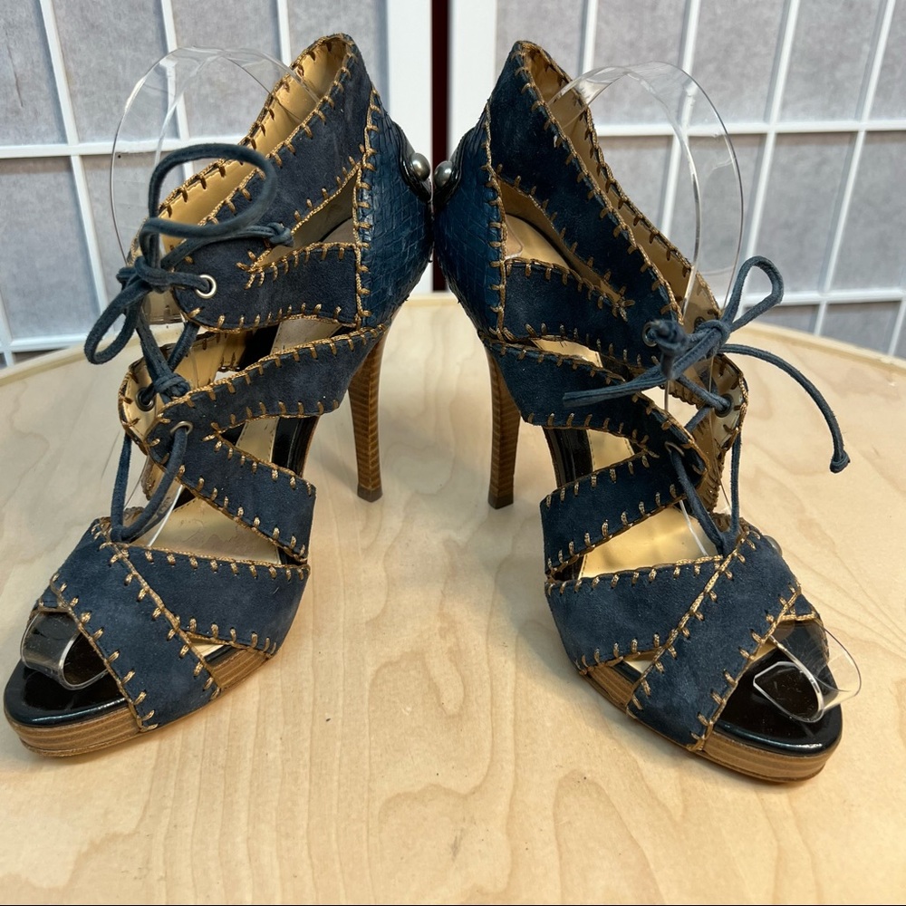 BOUTIQUE9 Blue Leather Suede Lace up Heel Sz 7